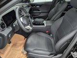 New 2025 Mercedes-Benz C 300 4MATIC Sedan image 4