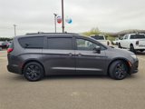Used 2020 Chrysler Pacifica Limited w/ Advanced Safetytec Group image 4