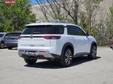 New 2025 Nissan Pathfinder Platinum image 3