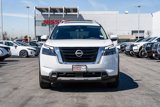 New 2025 Nissan Pathfinder SL image 2