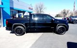 New 2025 GMC Sierra 1500 Elevation image 4