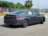 New 2025 Lexus ES 300h w/ Premium Package image 5
