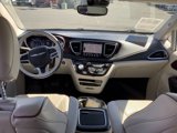 Used 2018 Chrysler Pacifica Limited w/ Tire & Wheel Group image 6