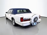 Used 1996 Lincoln Town Car Signature image 5