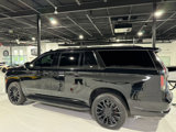 Used 2023 Cadillac Escalade ESV Luxury image 4