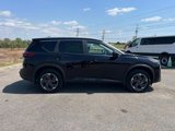 Used 2024 Nissan Rogue SV w/ SV Premium Package image 4