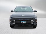 Certified 2025 Hyundai Kona SE image 2
