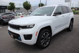 Used 2023 Jeep Grand Cherokee Overland image 2
