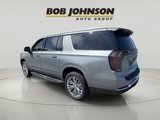 New 2025 Chevrolet Suburban LS image 5