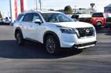 New 2025 Nissan Pathfinder SL w/ SL Premium Package image 3