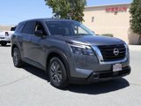 New 2025 Nissan Pathfinder S image 2
