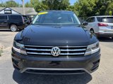 Used 2021 Volkswagen Tiguan S image 2