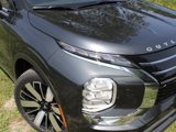New 2025 Mitsubishi Outlander SEL image 2
