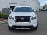New 2025 Nissan Pathfinder Platinum image 3