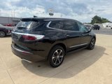Used 2024 Buick Enclave Essence w/ LPO, Luxury Package image 5