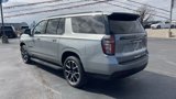 Used 2024 Chevrolet Suburban RST w/ Luxury Package image 3
