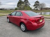 Used 2018 Toyota Corolla SE image 3