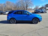 Used 2024 Chevrolet Equinox RS image 2