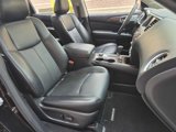 Used 2020 Nissan Pathfinder Platinum image 6