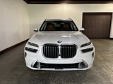 Used 2024 BMW X7 xDrive40i w/ Premium Package image 3