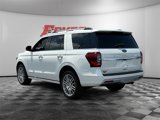 Used 2024 Ford Expedition Platinum image 3