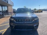 Used 2023 Jeep Grand Cherokee 4WD 4xe image 3