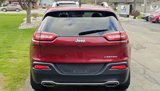 Used 2017 Jeep Cherokee Limited image 5