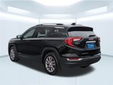 Used 2023 GMC Terrain SLT image 4