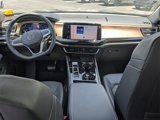 New 2025 Volkswagen Atlas SE image 2