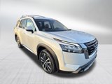 New 2025 Nissan Pathfinder Platinum image 5