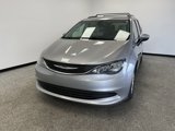 Used 2017 Chrysler Pacifica LX image 3