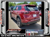 Used 2025 Nissan Rogue SV image 3
