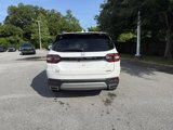 Used 2024 Honda Pilot Touring image 4