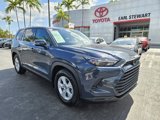 Certified 2025 Toyota Grand Highlander FWD image 3