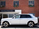 New 2025 Rolls-Royce Cullinan image 3