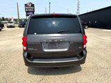 Used 2019 Dodge Grand Caravan SXT image 3