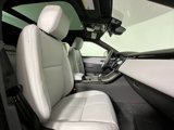New 2026 Land Rover Range Rover Velar Dynamic SE image 3