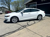 Used 2020 Chevrolet Malibu LT image 2