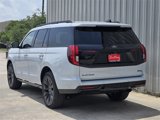 New 2025 Ford Expedition Platinum image 3