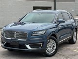 Used 2019 Lincoln Nautilus Premier image 2