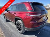 New 2025 Jeep Grand Cherokee Altitude image 4