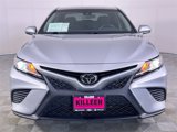 Used 2018 Toyota Camry SE image 2