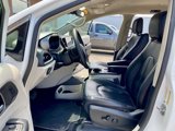 Used 2022 Chrysler Pacifica Touring-L image 2
