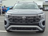 Used 2024 Volkswagen Atlas Peak Edition SE image 4