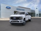 New 2025 Ford F350 4x4 Crew Cab DRW Super Duty image 2