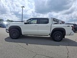 New 2025 Nissan Frontier PRO-4X w/ Pro Convenience Package image 4