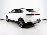 Used 2024 Porsche Cayenne S image 3