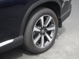 Used 2025 Honda Pilot Touring image 4