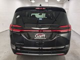 New 2025 Chrysler Pacifica Select image 5
