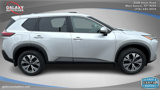 Used 2023 Nissan Rogue SV image 4